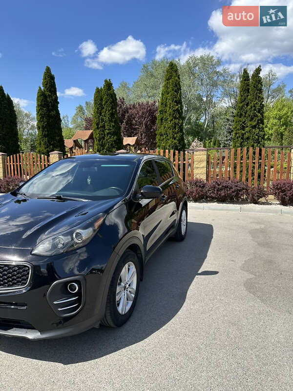Внедорожник / Кроссовер Kia Sportage 2016 в Днепре