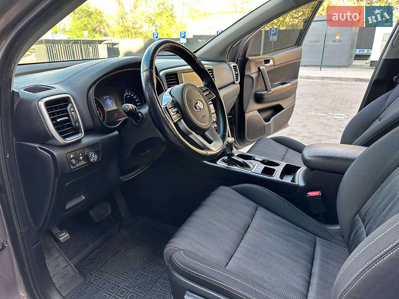 Позашляховик / Кросовер Kia Sportage 2019 в Дніпрі фото 13 Позашляховик / Кросовер Kia Sportage 2019 в Дніпрі