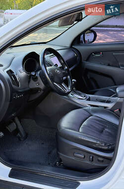 Внедорожник / Кроссовер Kia Sportage 2014 в 