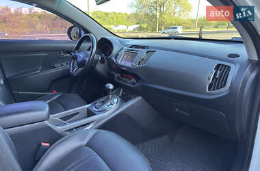 Внедорожник / Кроссовер Kia Sportage 2014 в 