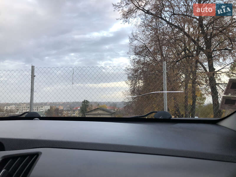 Внедорожник / Кроссовер Kia Sportage 2012 в Кременце