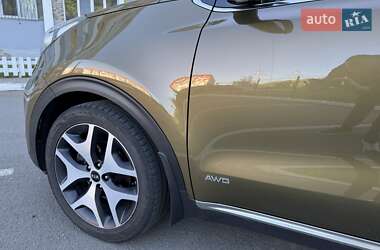 Позашляховик / Кросовер Kia Sportage 2016 в 