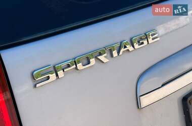 Позашляховик / Кросовер Kia Sportage 2007 в 