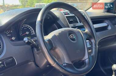 Позашляховик / Кросовер Kia Sportage 2007 в 