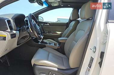 Внедорожник / Кроссовер Kia Sportage 2021 в 