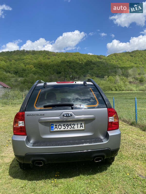 Внедорожник / Кроссовер Kia Sportage 2009 в Сваляве