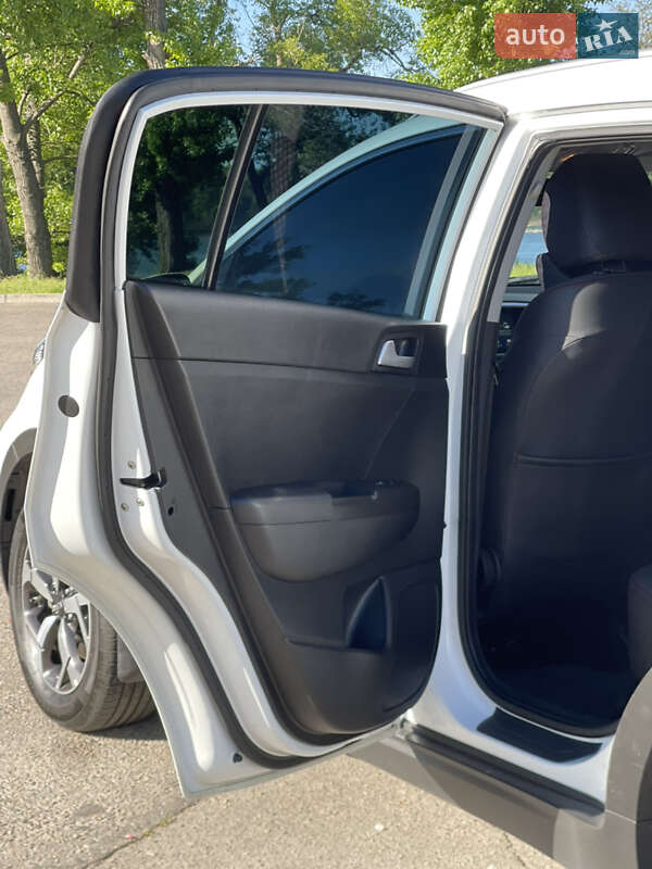 Позашляховик / Кросовер Kia Sportage 2020 в Кременчуці