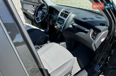 Внедорожник / Кроссовер Kia Sportage 2009 в 