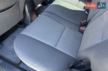 Внедорожник / Кроссовер Kia Sportage 2009 в 