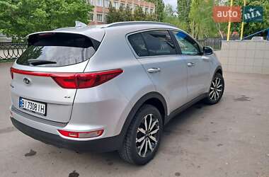 Внедорожник / Кроссовер Kia Sportage 2016 в 