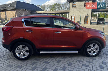 Внедорожник / Кроссовер Kia Sportage 2012 в 