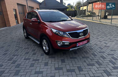 Внедорожник / Кроссовер Kia Sportage 2012 в 