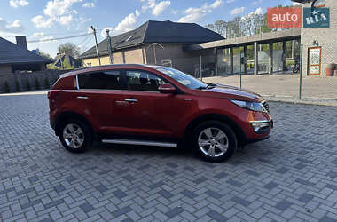 Внедорожник / Кроссовер Kia Sportage 2012 в 