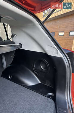 Внедорожник / Кроссовер Kia Sportage 2012 в 