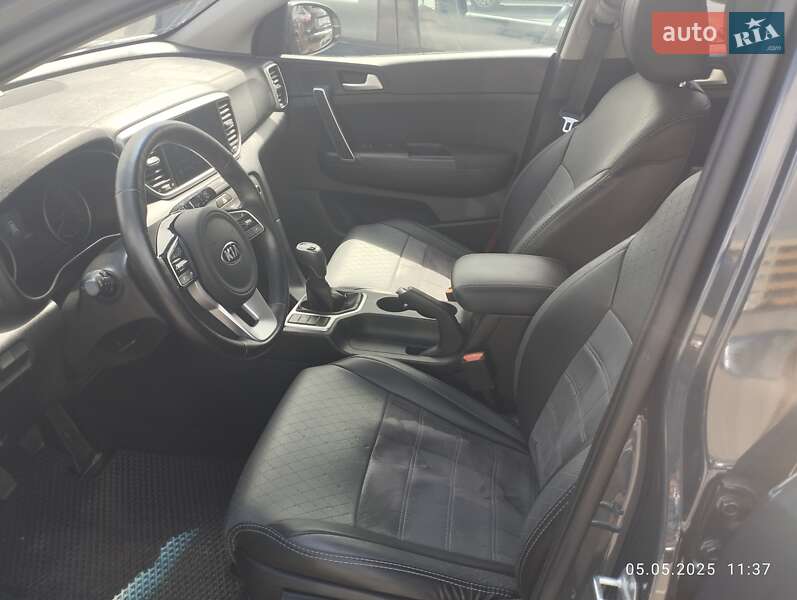 Внедорожник / Кроссовер Kia Sportage 2021 в Никополе