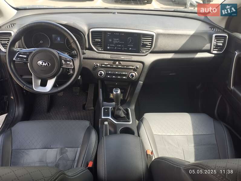 Внедорожник / Кроссовер Kia Sportage 2021 в Никополе