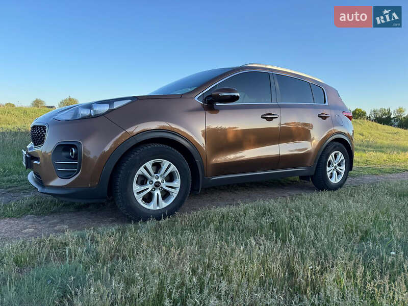 Позашляховик / Кросовер Kia Sportage 2017 в Полтаві