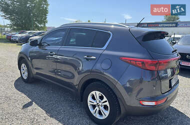 Внедорожник / Кроссовер Kia Sportage 2017 в 