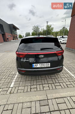 Позашляховик / Кросовер Kia Sportage 2017 в 