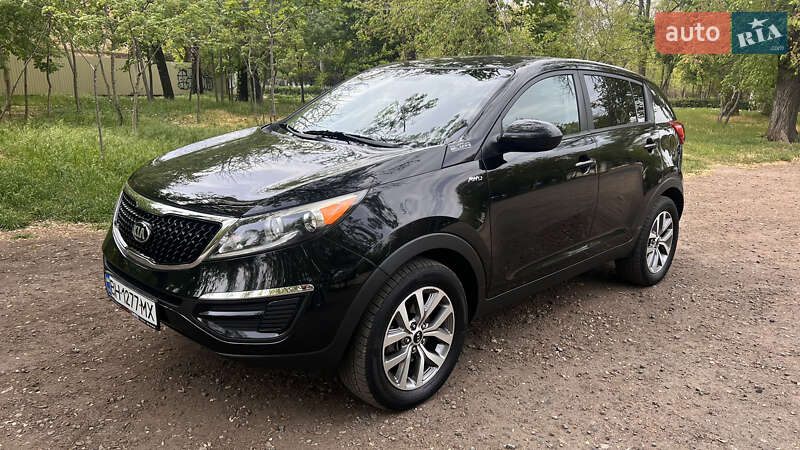 Внедорожник / Кроссовер Kia Sportage 2015 в 