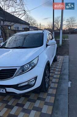 Позашляховик / Кросовер Kia Sportage 2012 в 