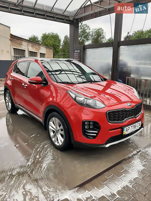 Внедорожник / Кроссовер Kia Sportage 2017 в Ивано-Франковске