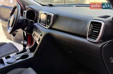 Позашляховик / Кросовер Kia Sportage 2019 в 