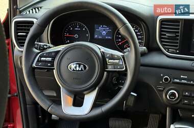 Позашляховик / Кросовер Kia Sportage 2019 в 
