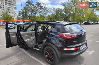 Внедорожник / Кроссовер Kia Sportage 2013 в 