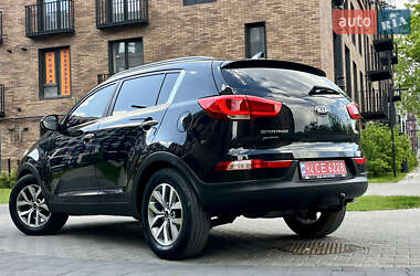 Позашляховик / Кросовер Kia Sportage 2015 в 