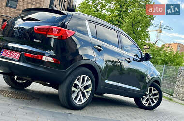 Позашляховик / Кросовер Kia Sportage 2015 в 