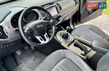Позашляховик / Кросовер Kia Sportage 2015 в 