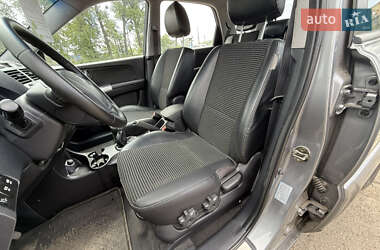 Внедорожник / Кроссовер Kia Sportage 2006 в 