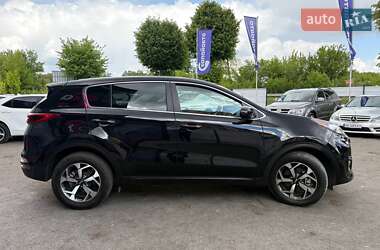 Позашляховик / Кросовер Kia Sportage 2019 в 