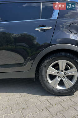 Позашляховик / Кросовер Kia Sportage 2010 в 