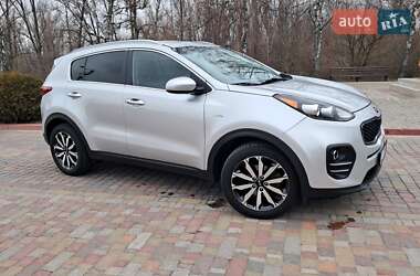 Внедорожник / Кроссовер Kia Sportage 2016 в 