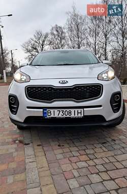 Внедорожник / Кроссовер Kia Sportage 2016 в 