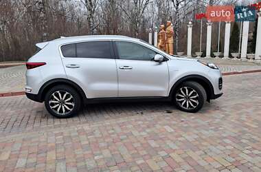 Внедорожник / Кроссовер Kia Sportage 2016 в 
