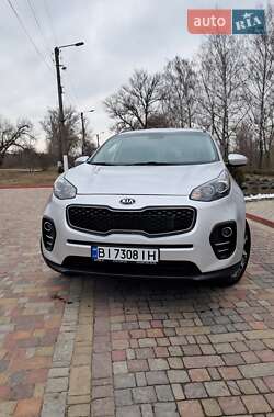 Внедорожник / Кроссовер Kia Sportage 2016 в 