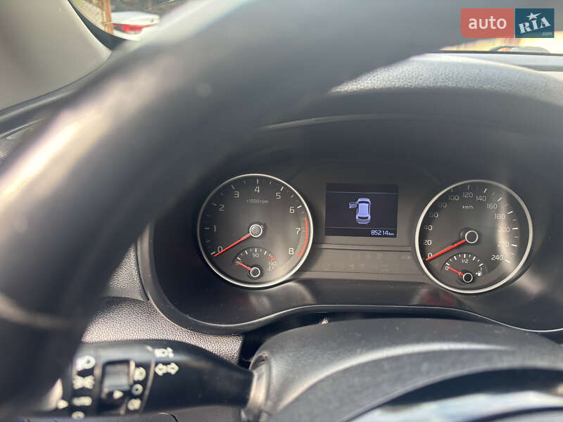 Позашляховик / Кросовер Kia Sportage 2019 в Ужгороді