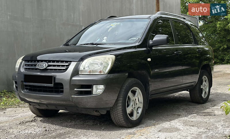Позашляховик / Кросовер Kia Sportage 2005 в 