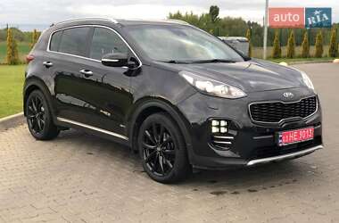 Позашляховик / Кросовер Kia Sportage 2016 в 