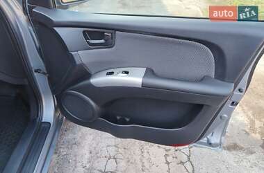Позашляховик / Кросовер Kia Sportage 2008 в 