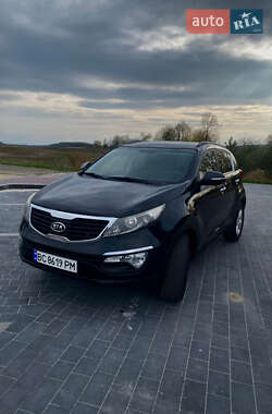 Позашляховик / Кросовер Kia Sportage 2011 в Мостиській
