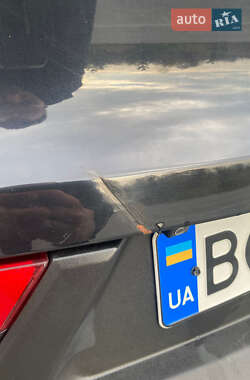 Позашляховик / Кросовер Kia Sportage 2011 в 