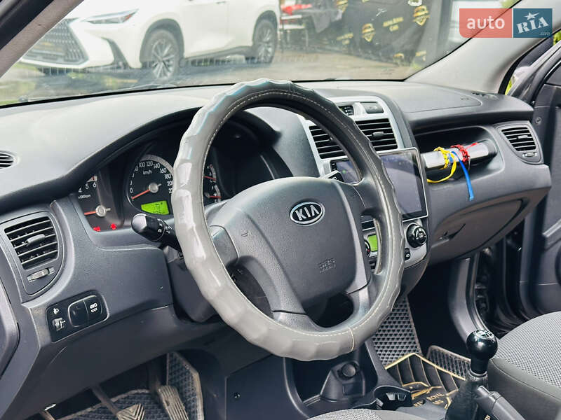 Внедорожник / Кроссовер Kia Sportage 2008 в Харькове