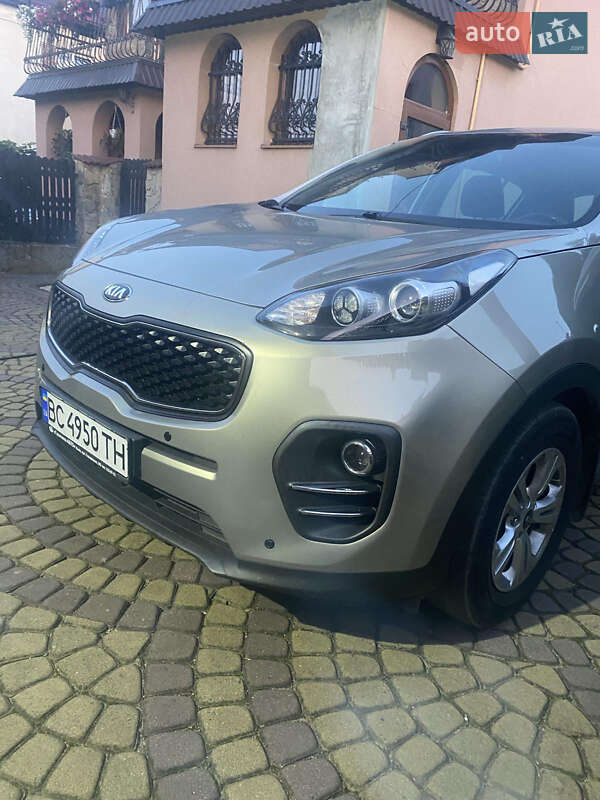 Внедорожник / Кроссовер Kia Sportage 2017 в Львове