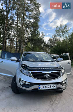 Внедорожник / Кроссовер Kia Sportage 2011 в 