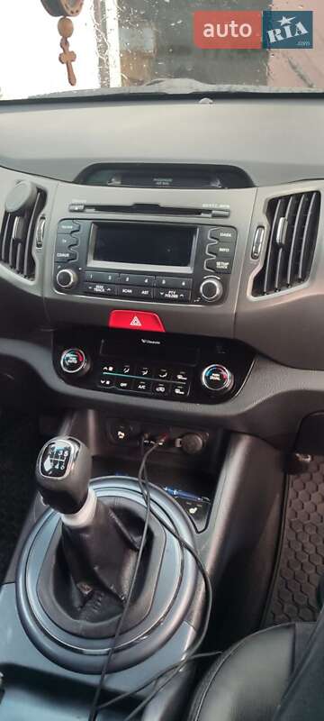 Позашляховик / Кросовер Kia Sportage 2011 в Лохвиці