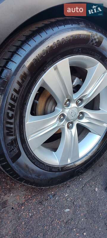 Позашляховик / Кросовер Kia Sportage 2011 в Лохвиці